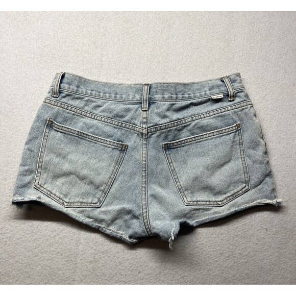 Billabong Women's Denim Short Light Wash 2” Inseam Size 29 Cut Off Distressed - Picture 3 of 4